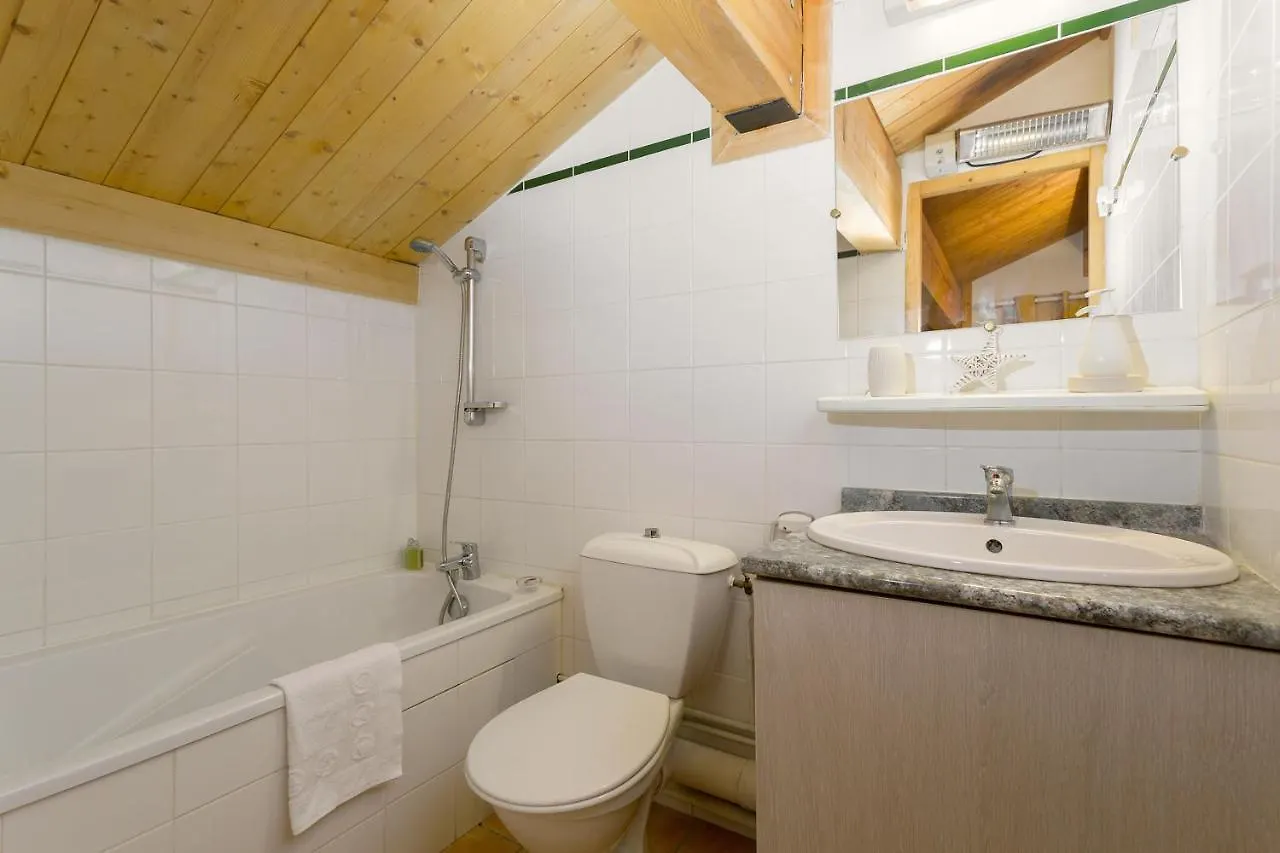 Madame Vacances Les Chalets Des Alpages La Plagne